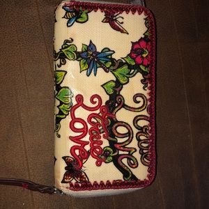 Sakroots ‘love’ edition wallet
